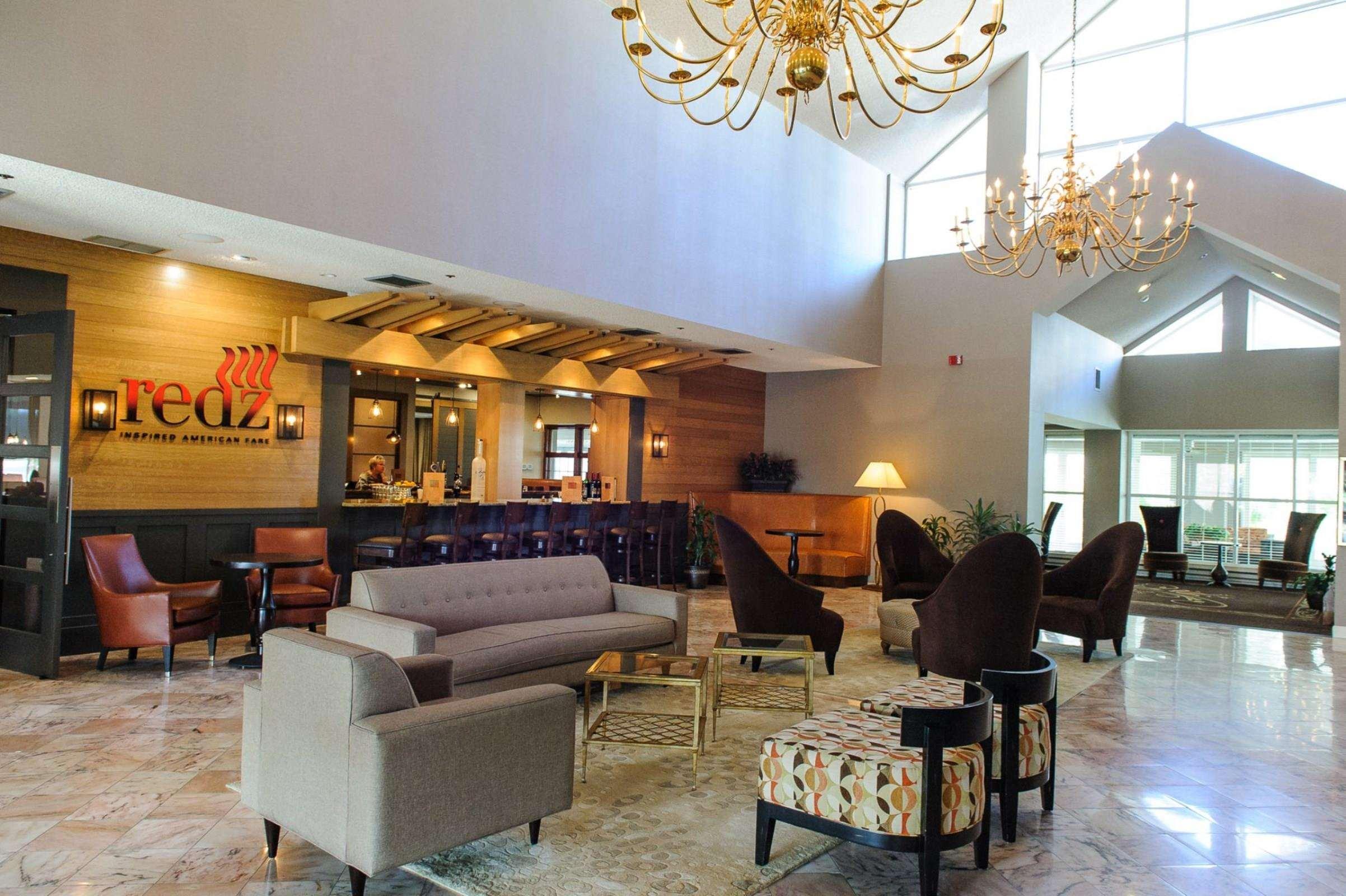 Doubletree Suites By Hilton Mount Laurel Exterior photo