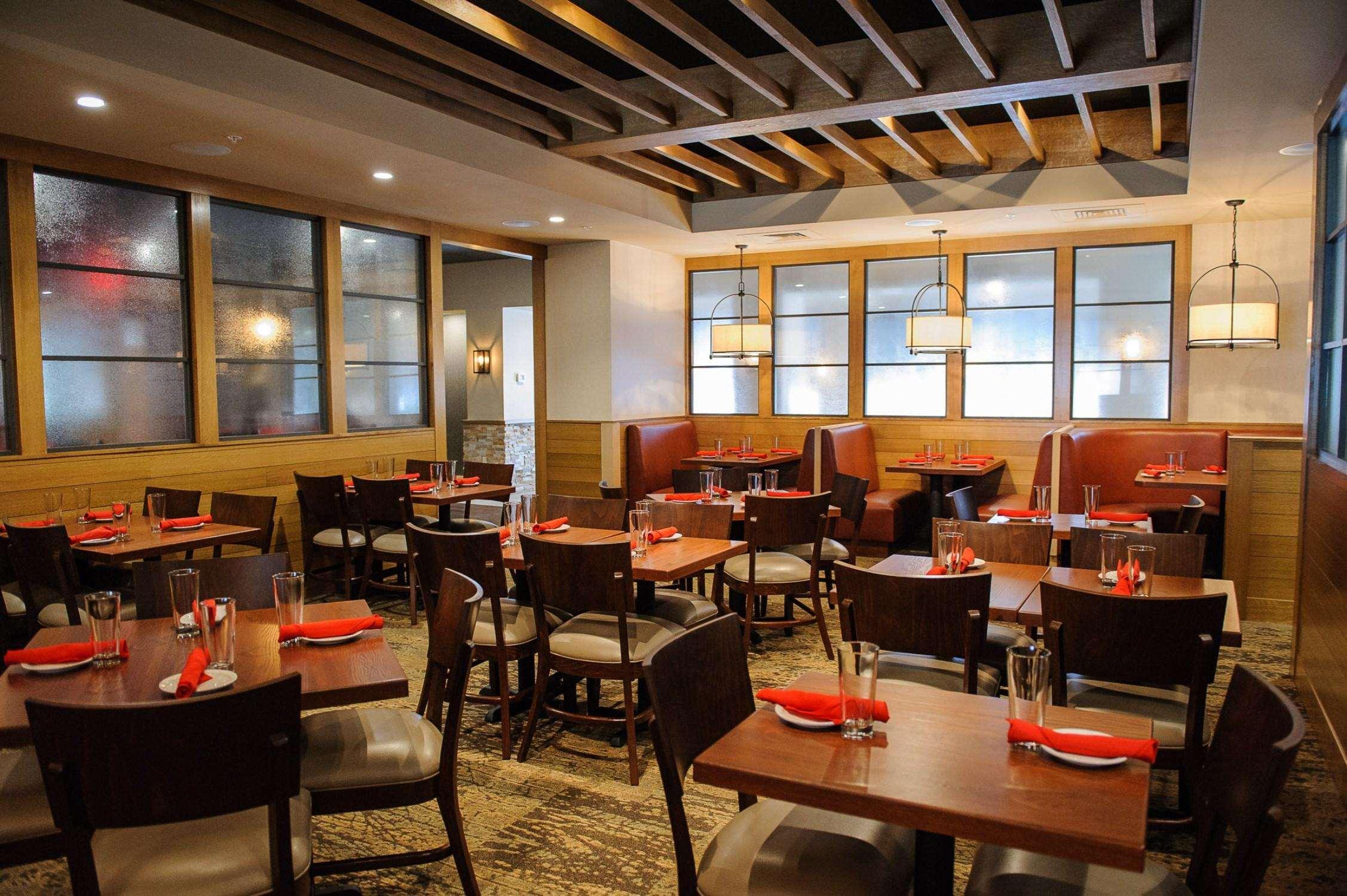 Doubletree Suites By Hilton Mount Laurel Exterior photo